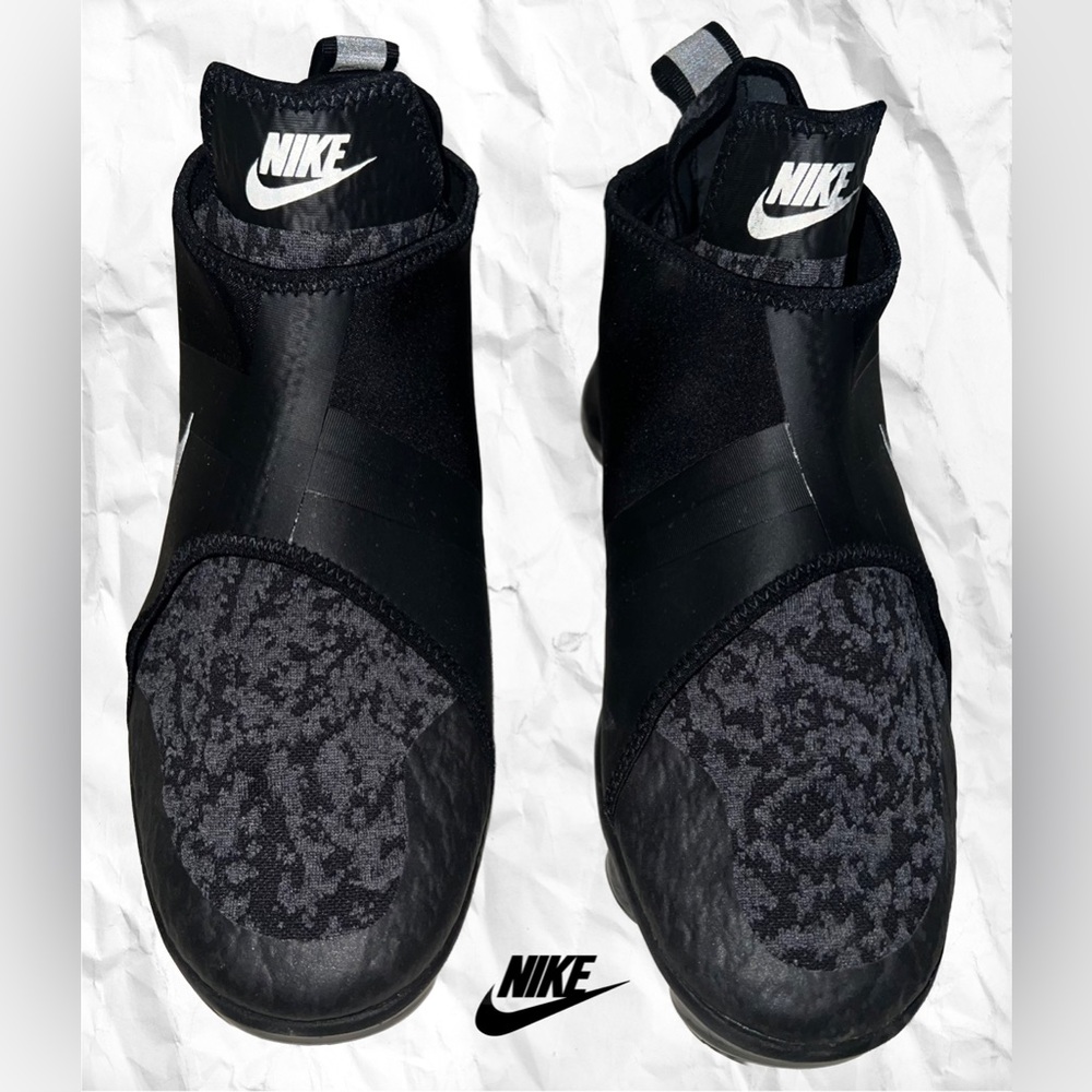 Nike Air Vapormax Chukka Slip on Sneakers